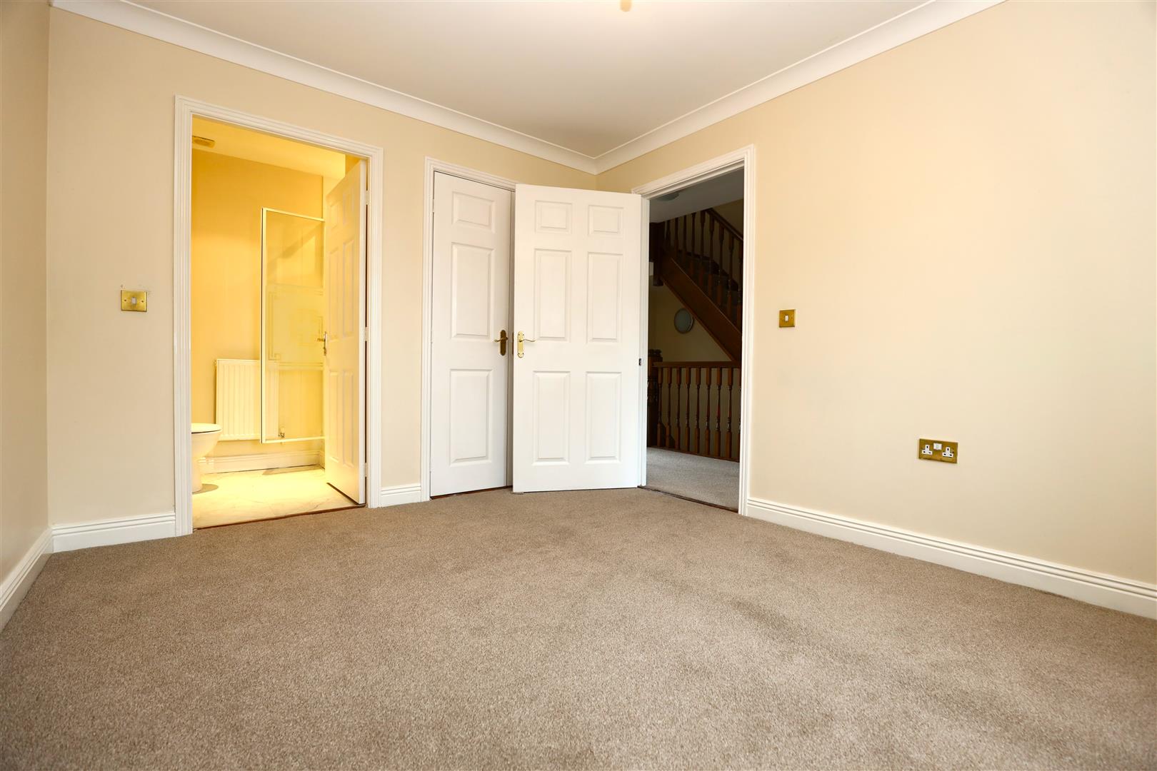 Llwyn Y Gog, Rhoose Point, Rhoose, Vale of Glamorgan, CF62 3LS